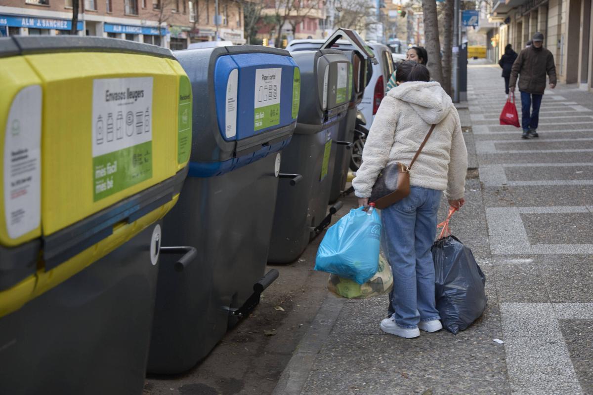 20260112 Presentació del nou model de contenidors intel·ligents i de l’inici de la instal·lació d’un contenidor per a cada fracció