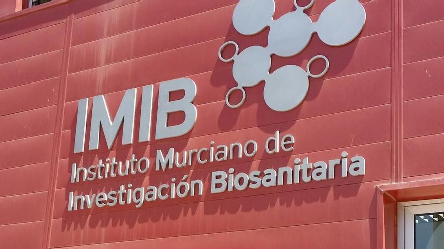 El equipo de investigadores del IMIB.