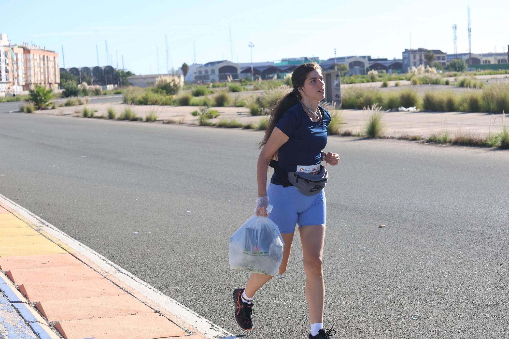 Nationale-Nederlanden Plogging Tour en Valencia que inaugura la Semana Europea del Deporte