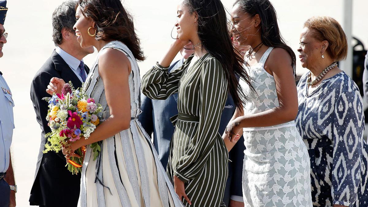 Michelle Obama y sus hijas llegan a Madrid