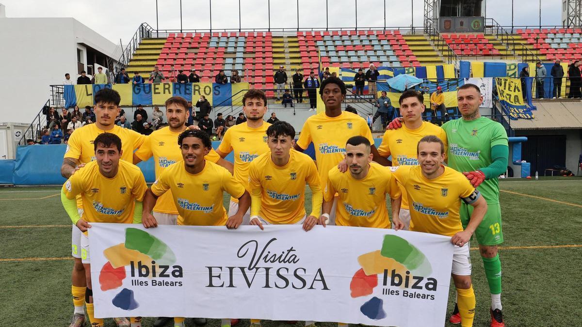 Imágenes del derbi ibicenco entre la SD Portmany y el Inter Ibiza