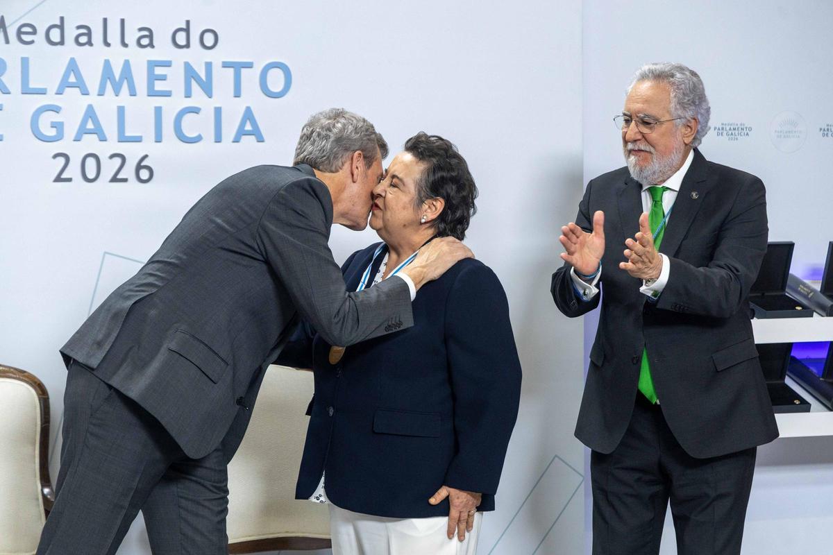El Parlamento de Galicia reconoce el trabajo de las mujeres que lucharon por la igualdad El Parlamento de Galicia reconoce el trabajo de las mujeres que lucharon por la igualdad