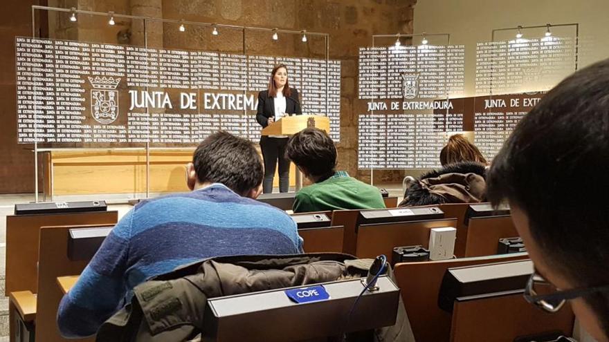 Mil interinos de Extremadura cobrarán la carrera profesional