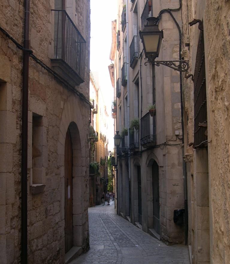 La calle es de relevancia histórica en Girona
