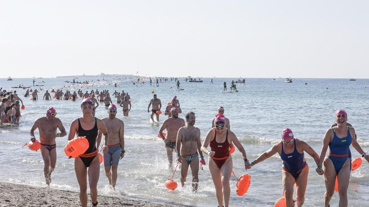 Travesía a nado Tabarca - Santa Pola