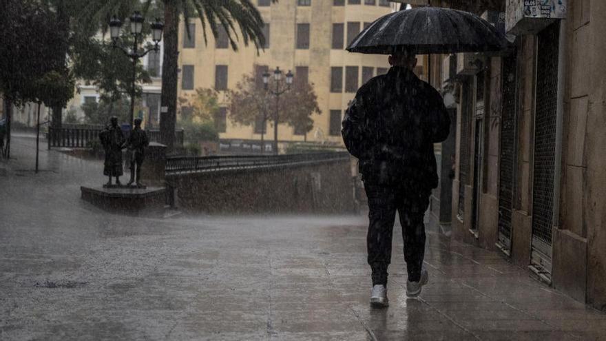 Alerta amarilla este miércoles por lluvias y tormentas en varias zonas de Extremadura