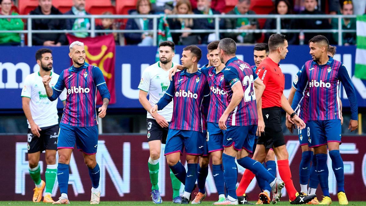 Resumen, goles y highlights del Eibar 2-1 Racing de Santander de la jornada 7 de LaLiga Smartbank