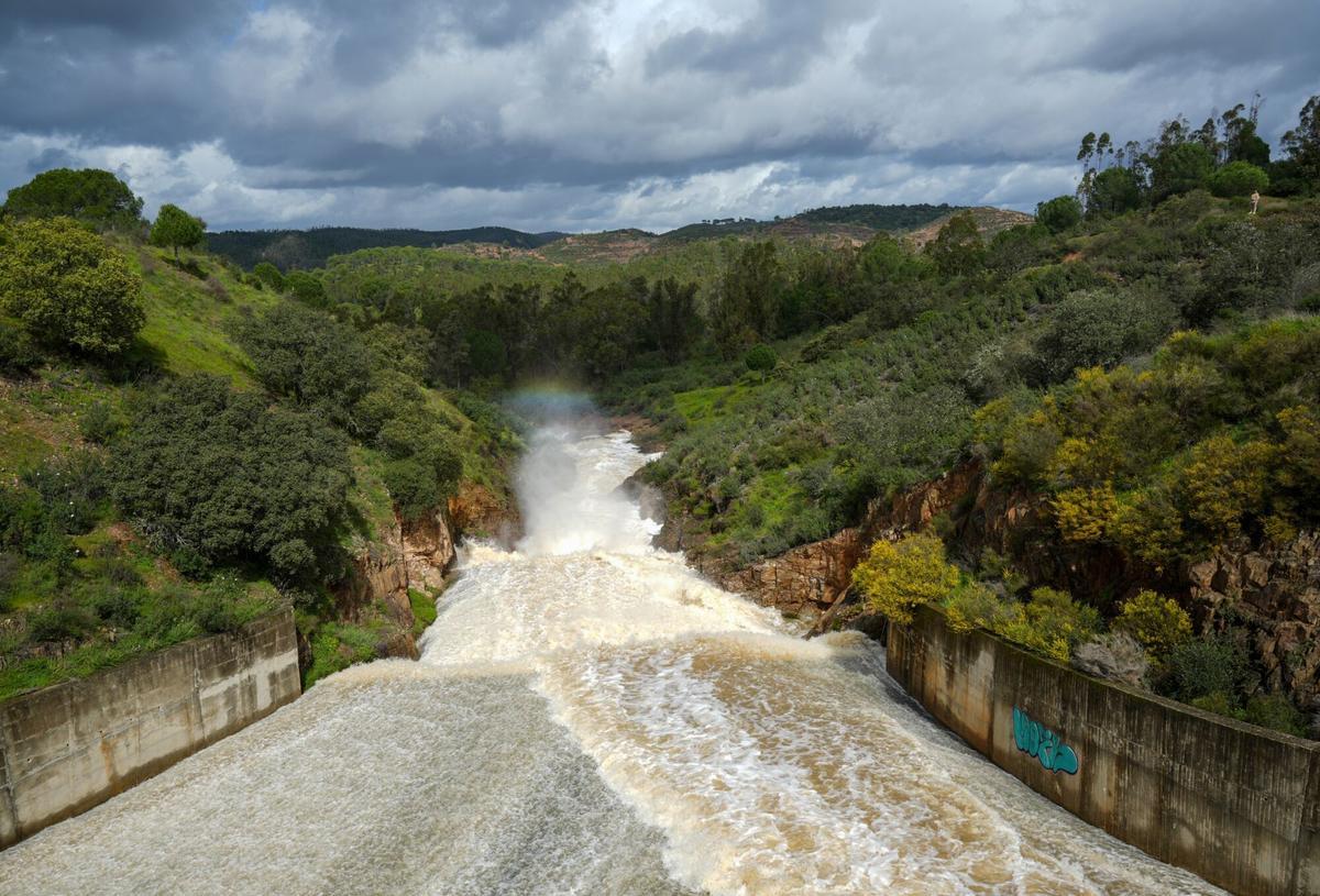 En la presa del Corumbel se invertirán cinco millones de euros