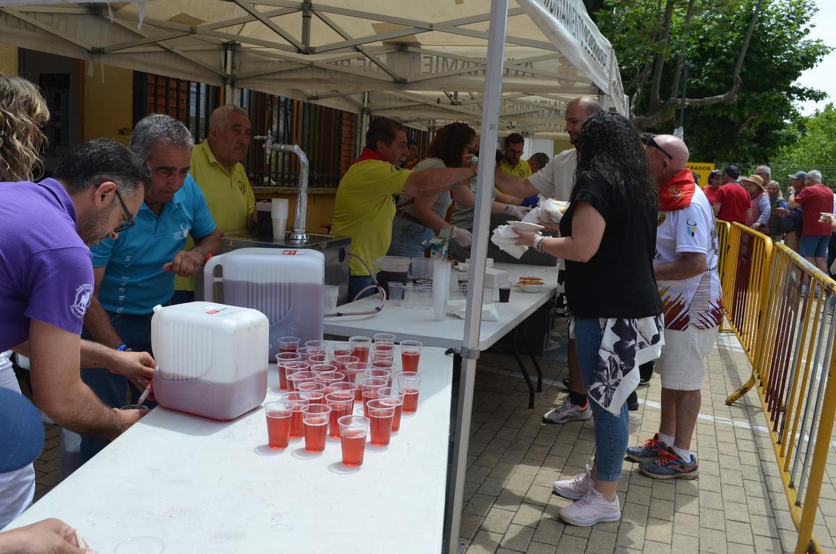 Comida popular en La Mota.