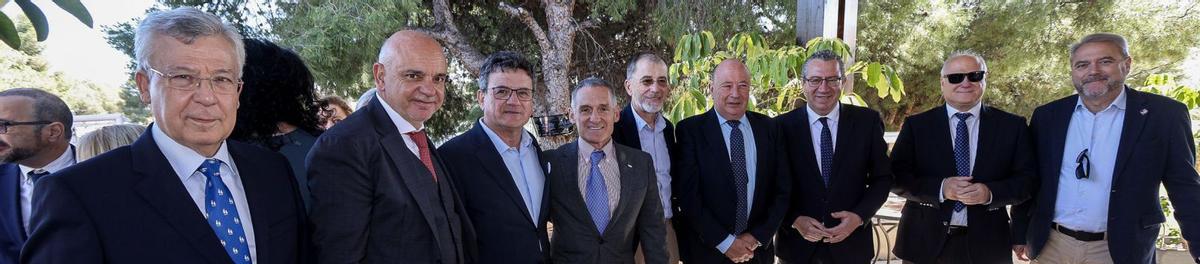 Jorge Rabasa, Pedro Sánchez, Toni Cabot, Ignacio del Olmo, Alfonso Blas, Juan Bosco, Toni Pérez, José María Conesa y Juan José Ruiz.