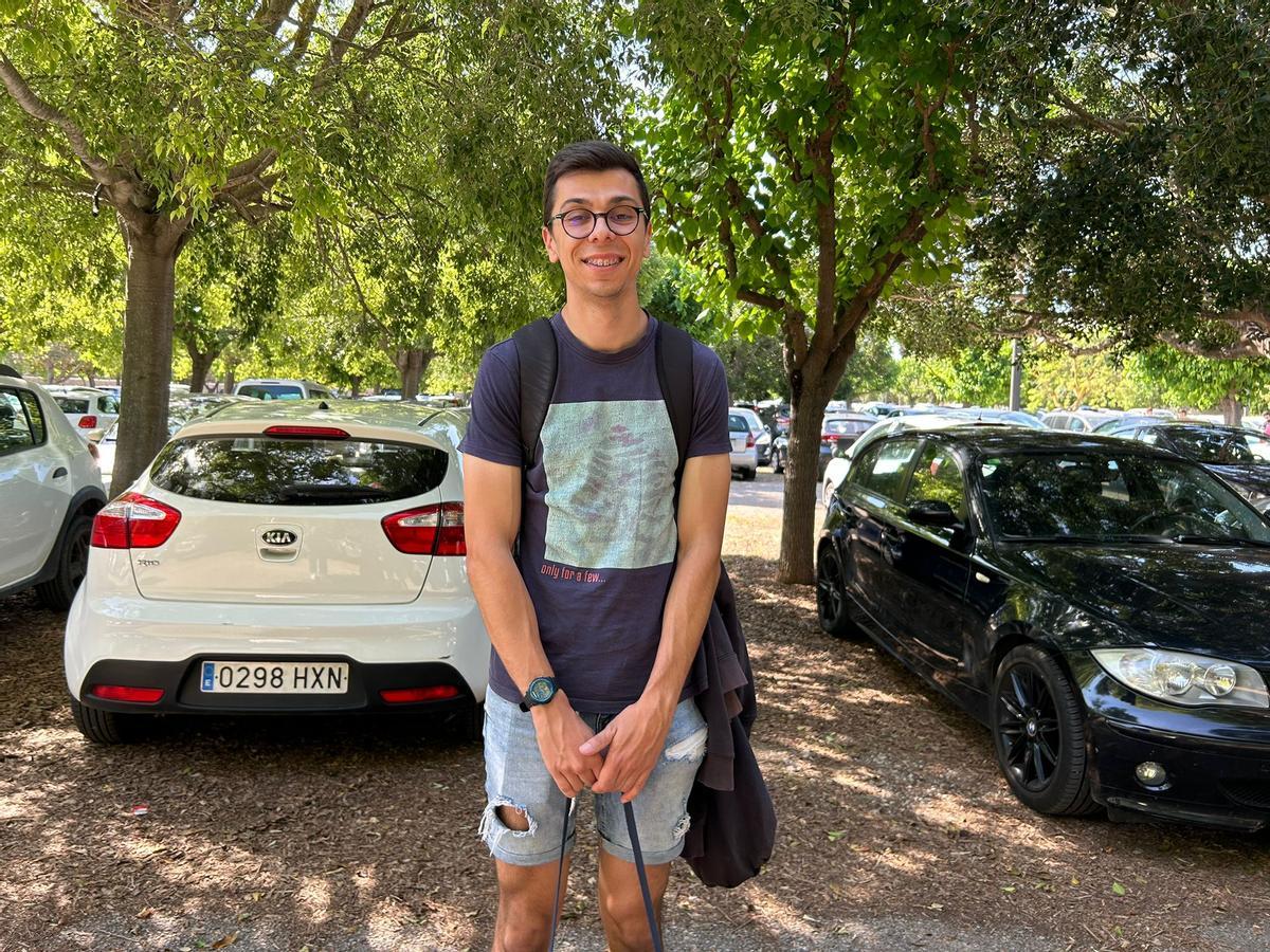 Gabriel Arbona, este jueves en el campus.