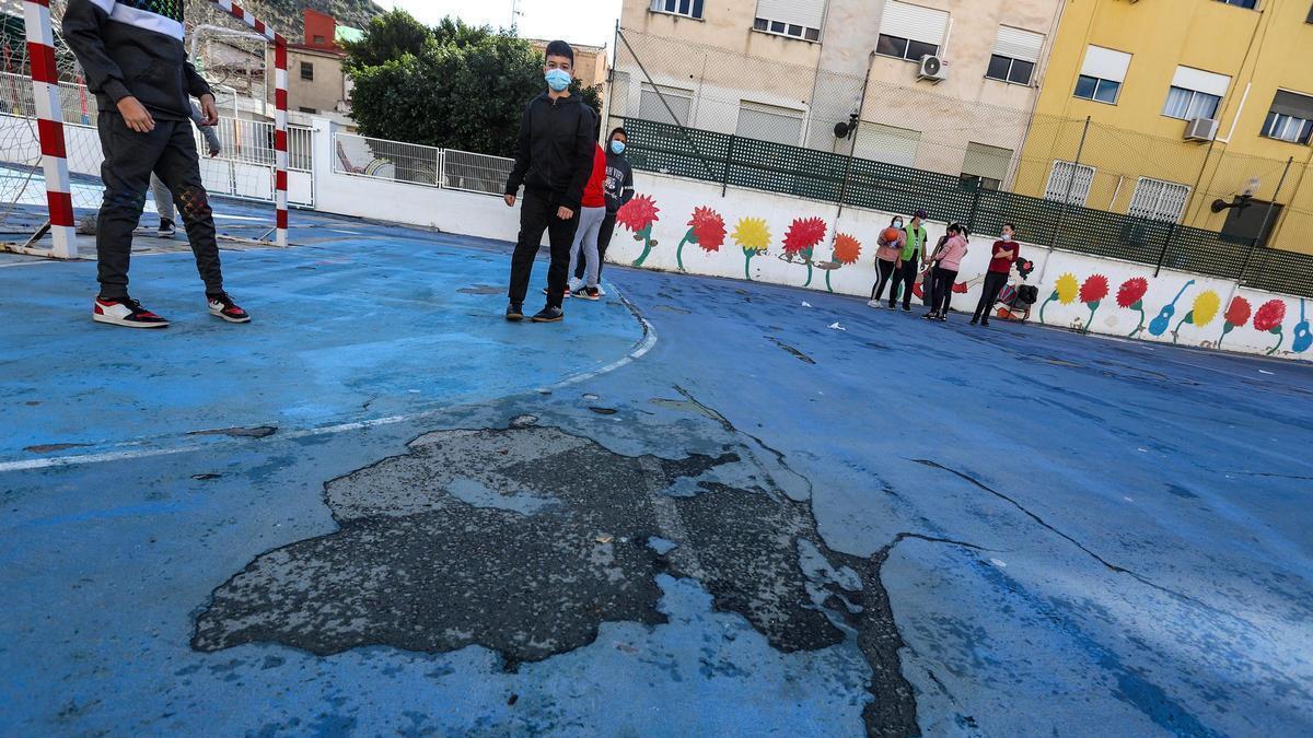 Así están el colegio Virgen de la Puerta y el CEE Antonio Sequeros de Orihuela