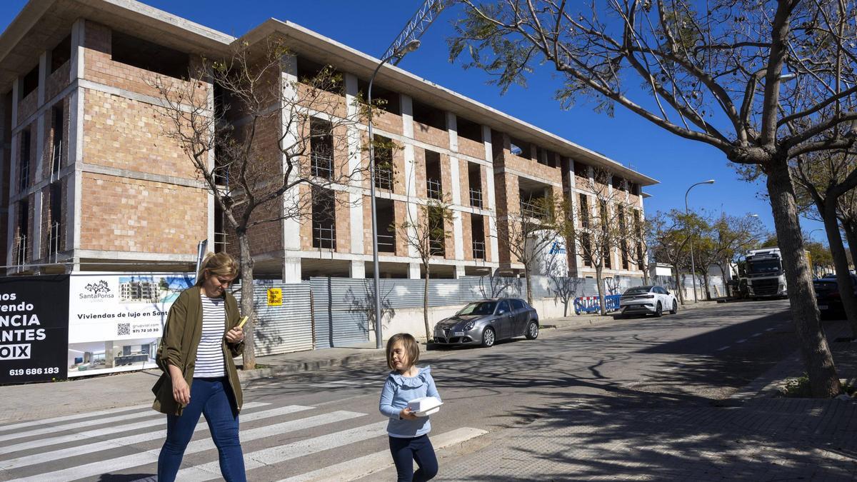 Las viviendas que se edifican en Mallorca son mayoritariamente de precio elevado