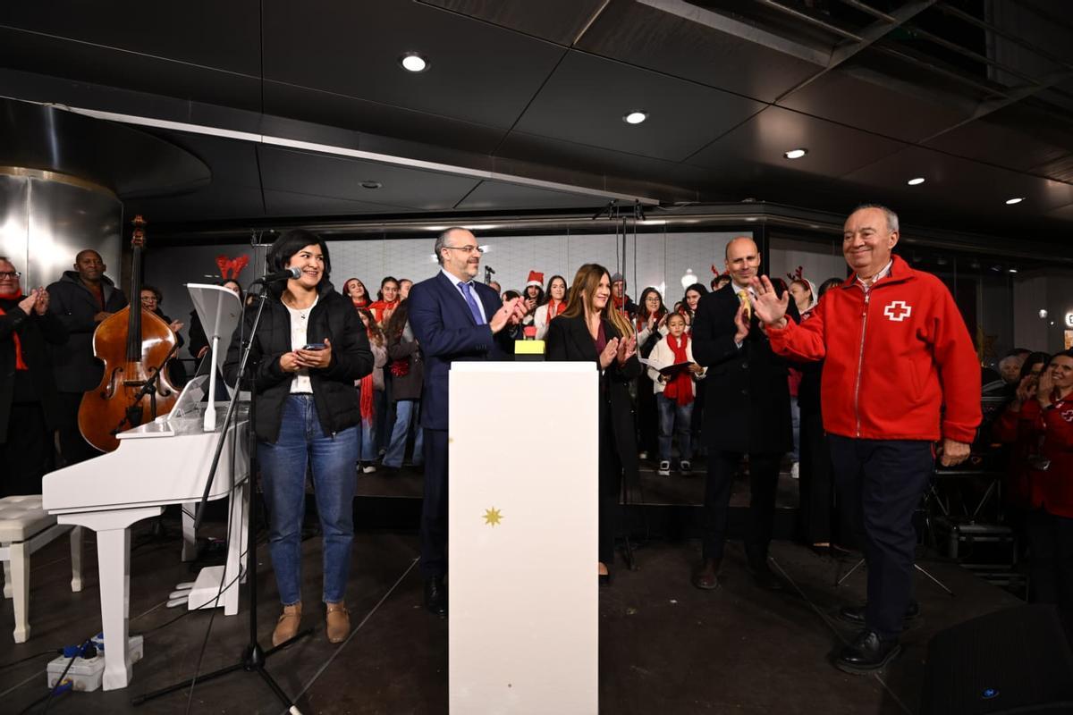 El Corte Inglés de Elche da la bienvenida a la Navidad
