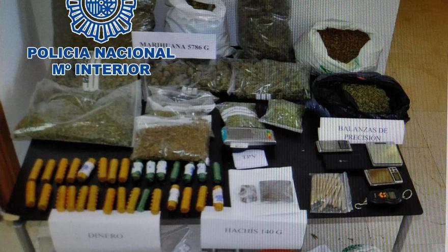 Cuatro detenidos en Dénia por utilizar una asociación para traficar con marihuana