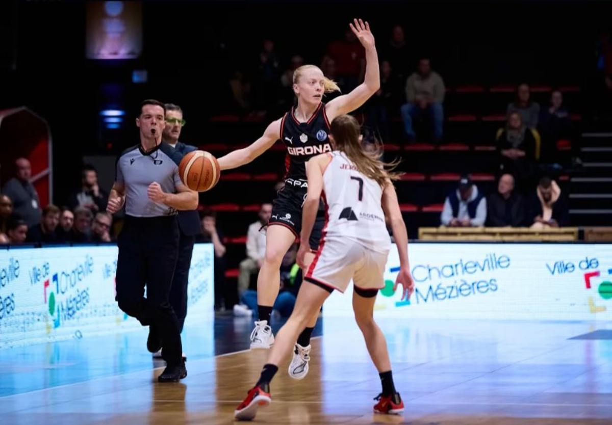 Holm manant jugada aquest vespre a la pista del Carolo