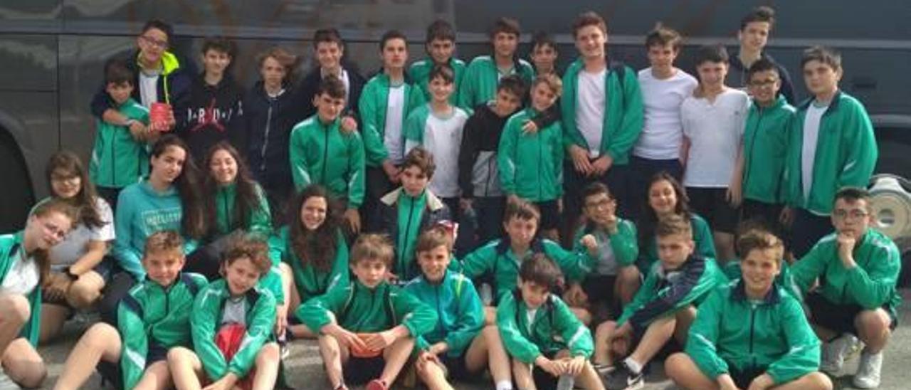 Equipo del San Vicent Ferrer en las olimpiadas nacionales.