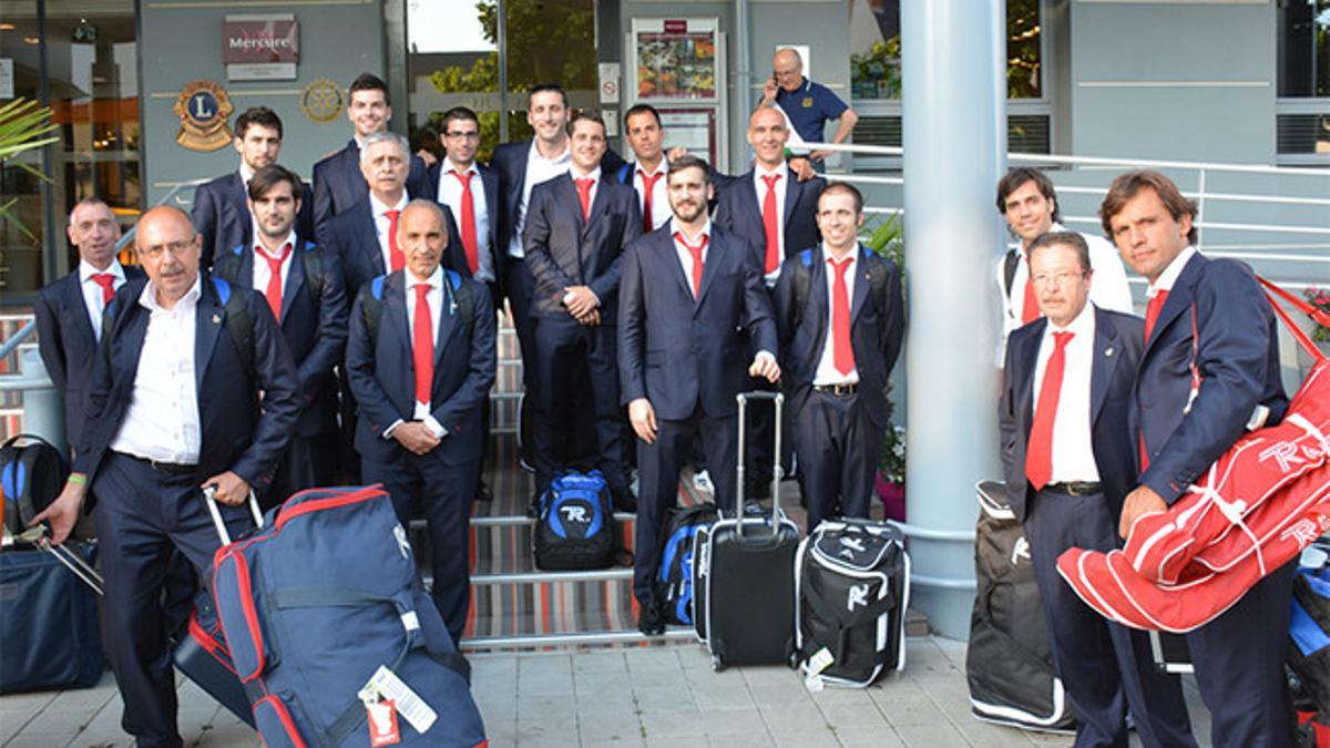 Los jugadores de la selección a su llegada a Francia