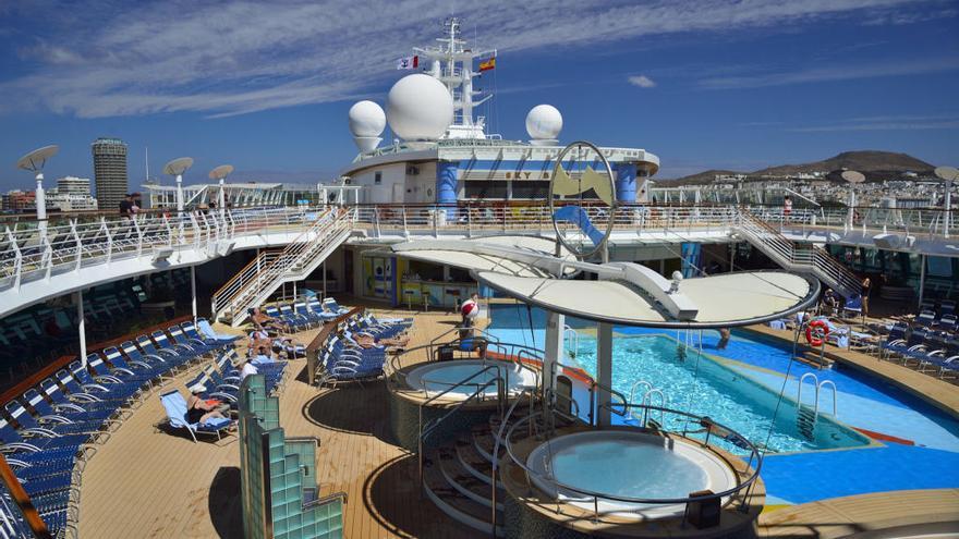 Siete cruceros visitan la ciudad este fin de semana