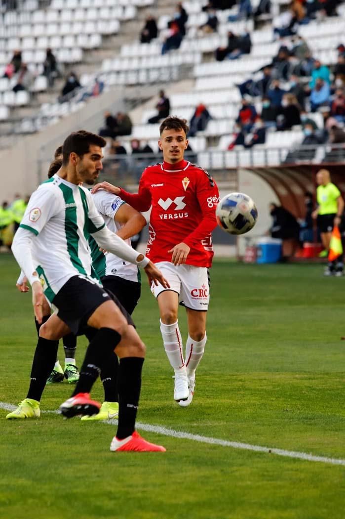 El Córdoba CF de Alfaro se impone al Real Murcia