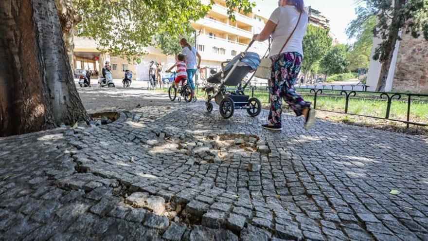 La reparación de acerados en la ciudad se adjudica por 253.000 euros