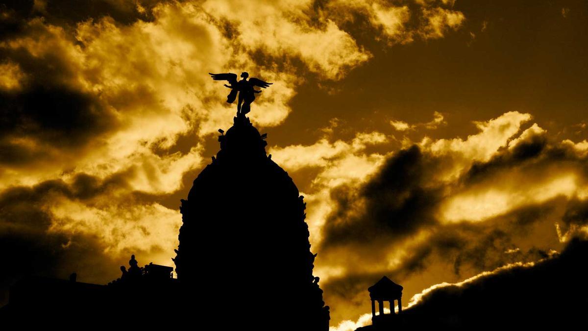 Atardecer oscuro, Madrid