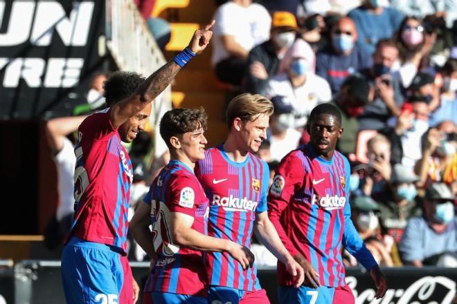 ¡Voltereta mágica! Así celebró Aubameyang su primer gol con el Barça