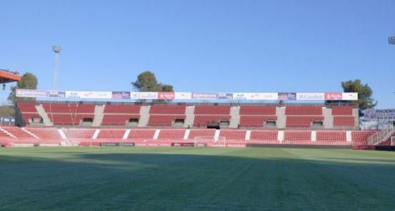 Aspecte de les noves graderies de l'estadi de Montilivi