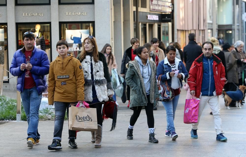 El primer día de rebajas, en el centro de Vigo