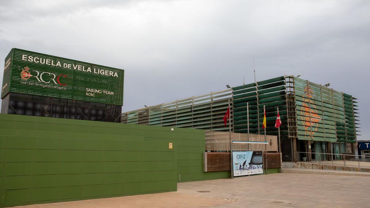 El club tiene hasta diciembre la explotacIón de la dársena deportiva del muelle Alfonso XII.