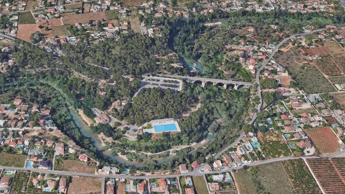 Vista aérea del paraje del Termet, que este miércoles se cerrará al público al decretarse el nivel 3 de emergencia ante el riesgo de incendios forestales.