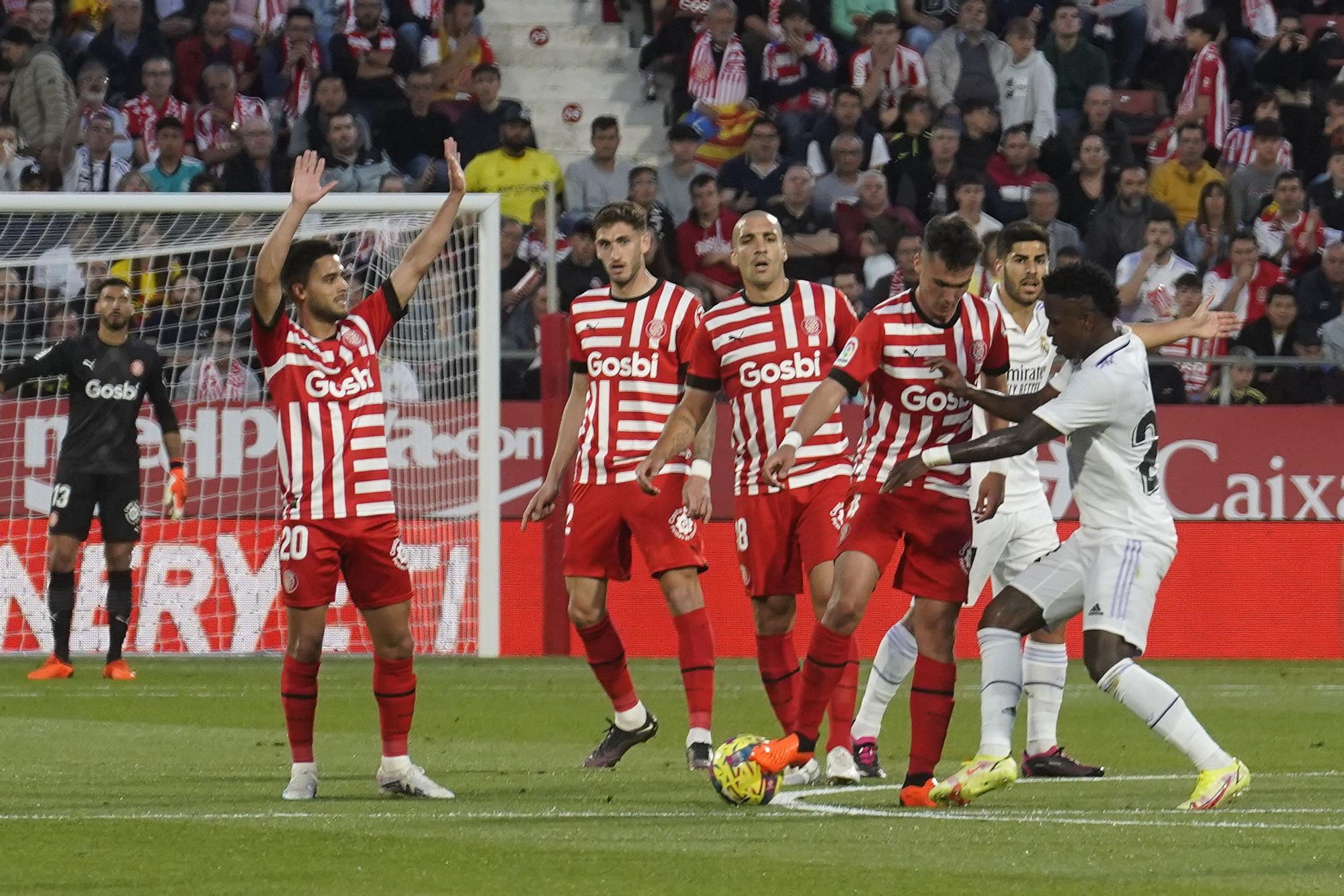 El Girona es cruspeix al Reial Madrid a Montilivi (4-2)