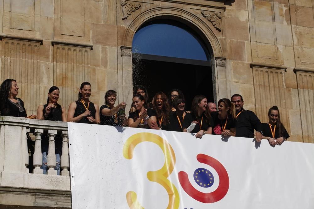 Recepción en el Ayuntamiento de Gijón a las jugadoras del Mavi NT de Balonmano