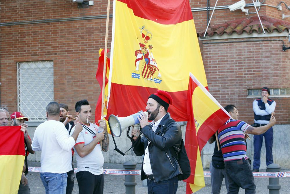 Concentració a Girona en favor de la unitat d'Espanya