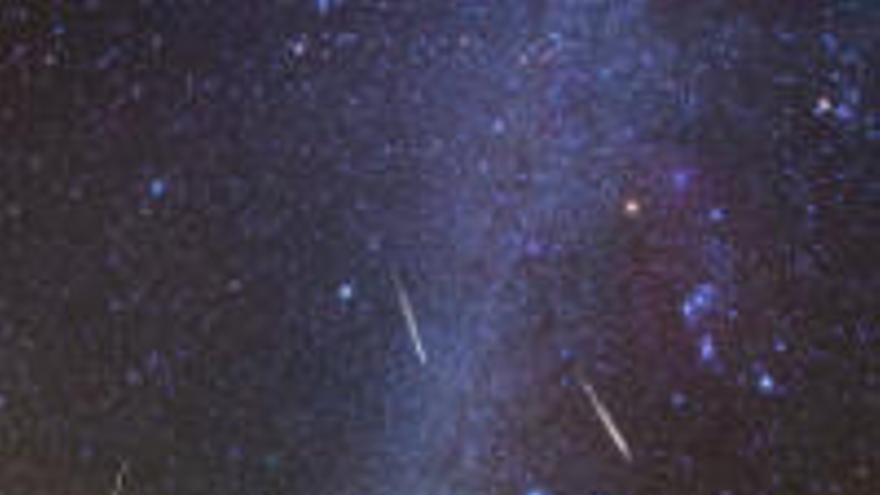 La lluvia de meteoros de las Perseidas.