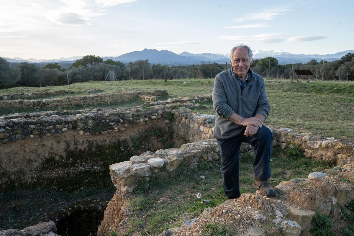 Narcís Llavaners, propietari del Mas Castellar de Pontós (Alt Empordà), on s’han excavat restes d’un poblat ibèric.