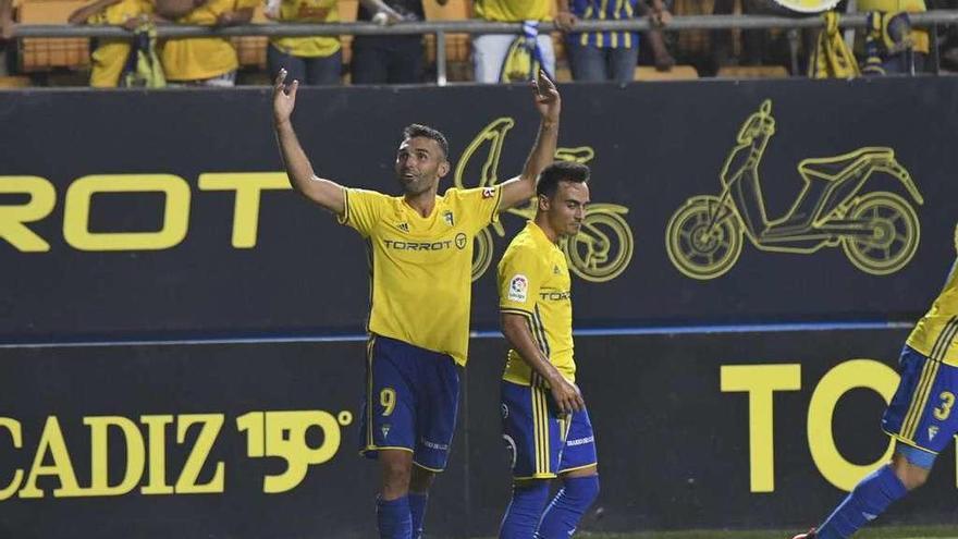 Barral celebra un gol marcado al Nàstic.