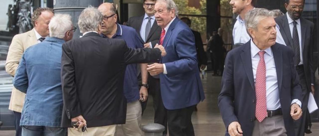 La CAM, protagonista siete años después de su quiebra y la patronal CEV se consolida