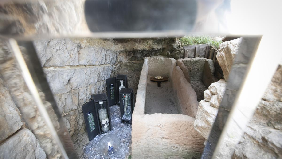 Uno de los hipogeos intervenidos de la necrópolis de Puig des Molins.