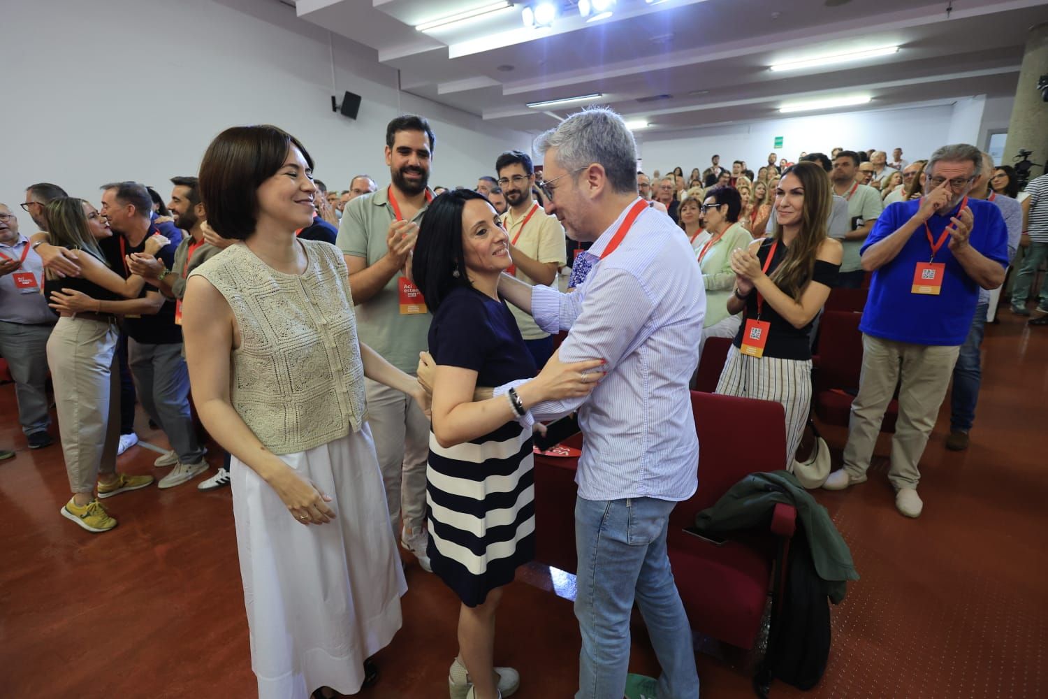 Todas las fotos del Comité Nacional del PSPV en València