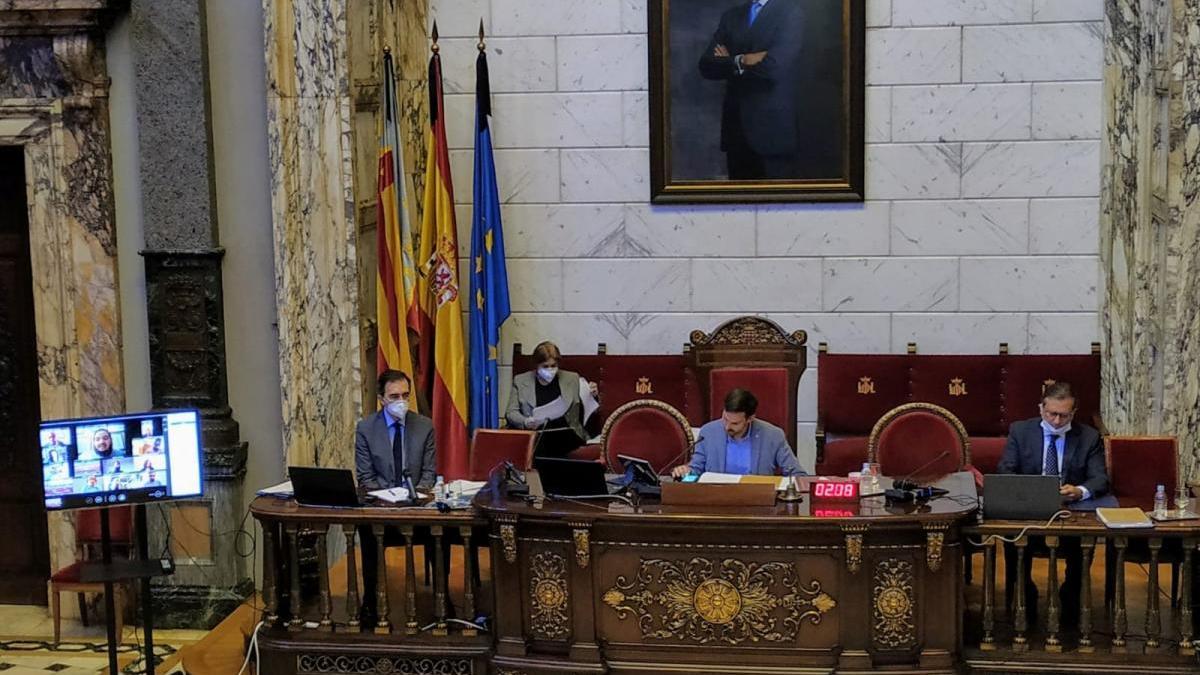 Todos los partidos, excepto Vox, crearán una comisión de reconstrucción en València