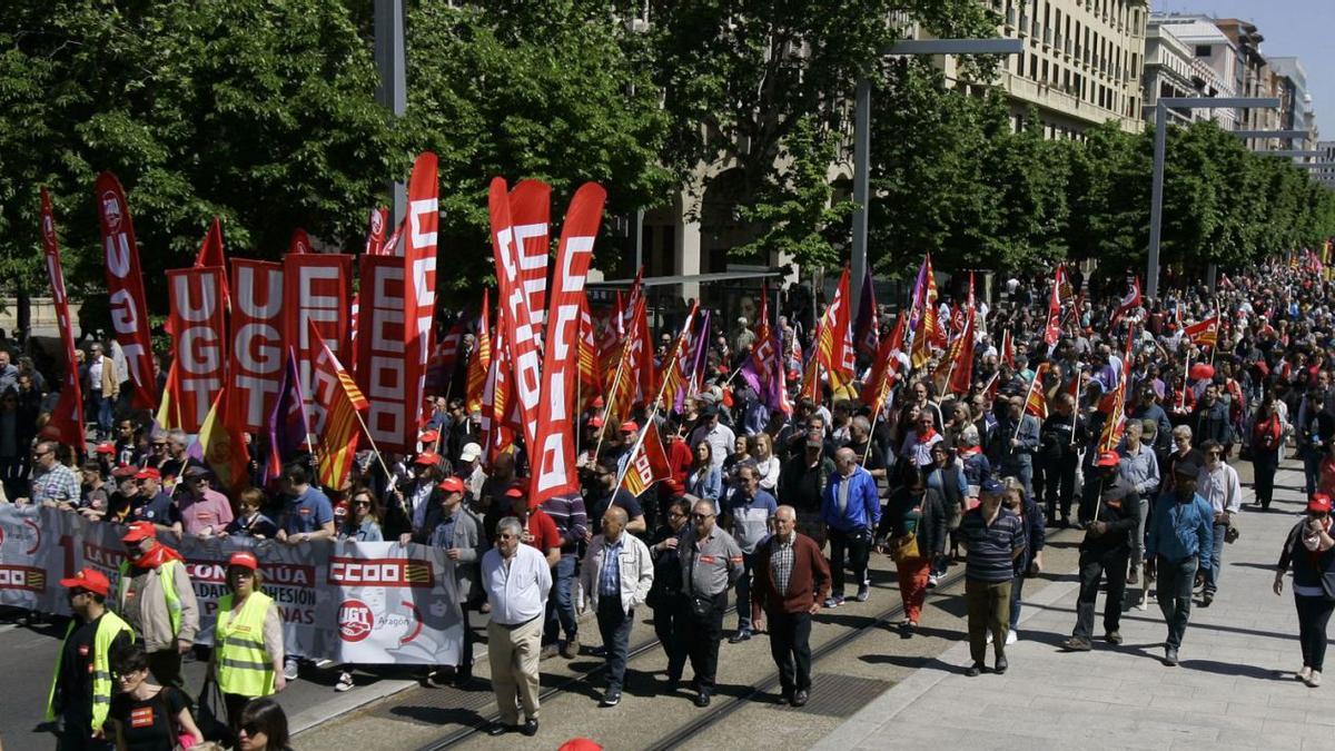 Miles de aragoneses salieron a la calle en 2019 para protestar por la reforma laboral, exigiendo su derogación al Gobierno, y antes de que estallara la pandemia.