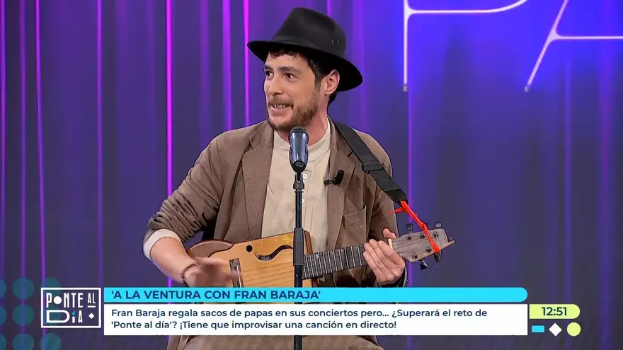 El cantautor canario Fran Baraja sorprende en 'Ponte al Día' con una polka improvisada al programa