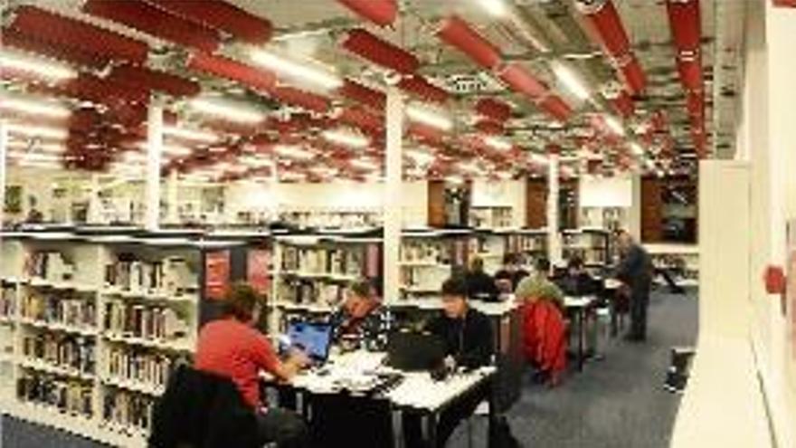 La Biblioteca Salvador Allende, a Girona.