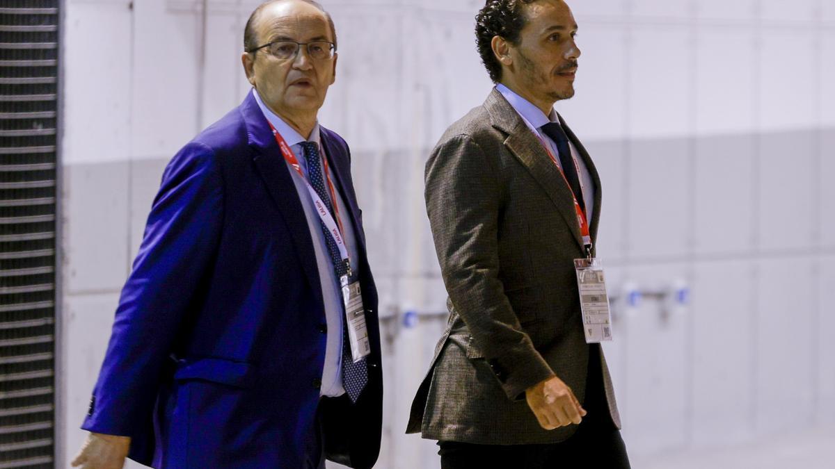 Dirigentes del Sevilla no estarán en el palco como repulsa por el 'caso Negreira"