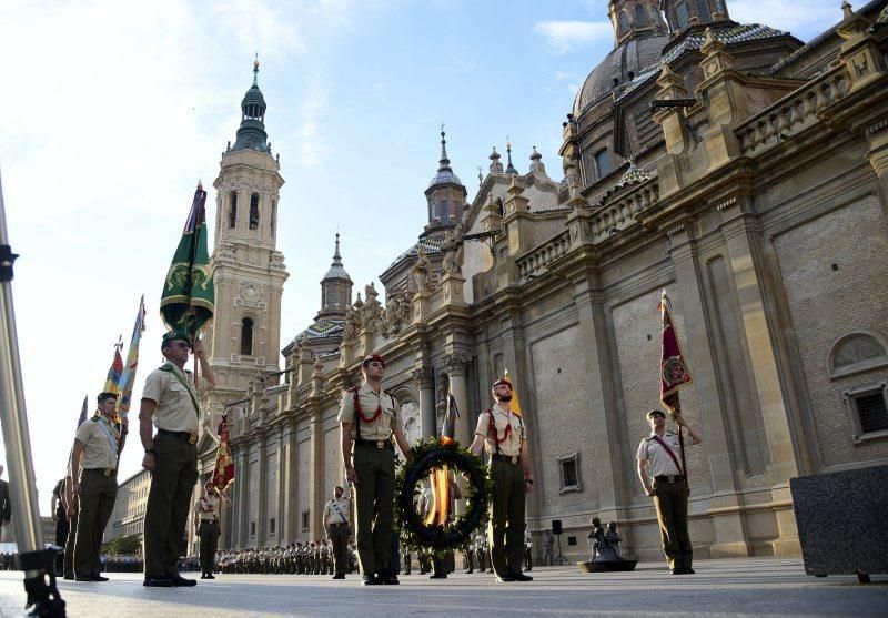 Retreta militar y homenaje a los caídos por España