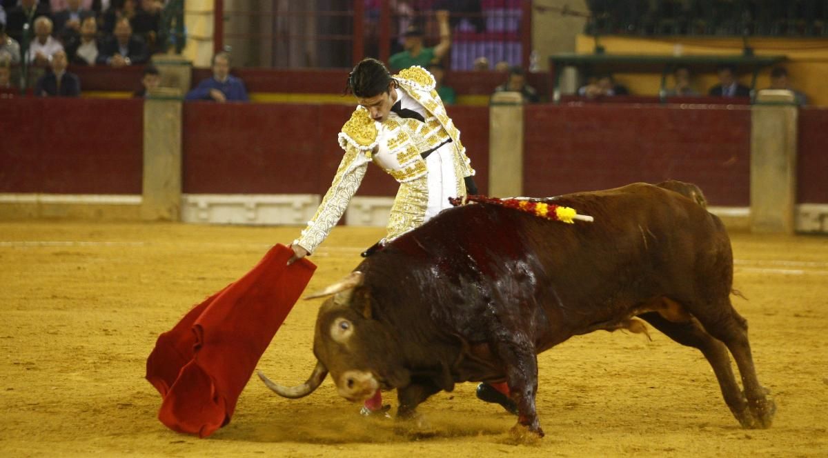 Juan José Padilla se retira en Zaragoza