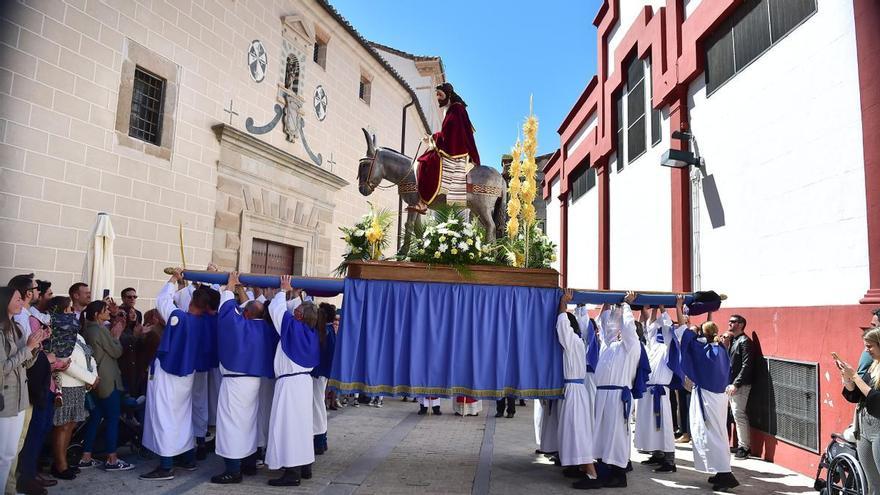 &#039;La Borriquita&#039; abre las procesiones en Plasencia