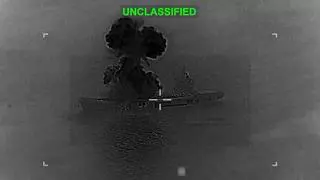 Estados Unidos destruye un buque portadrones iraní