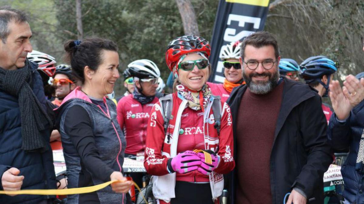 Prop d’un miler de ciclistes participen en la 12a edició de La Portals de Collbató | AJUNTAMENT DE COLLBATÓ